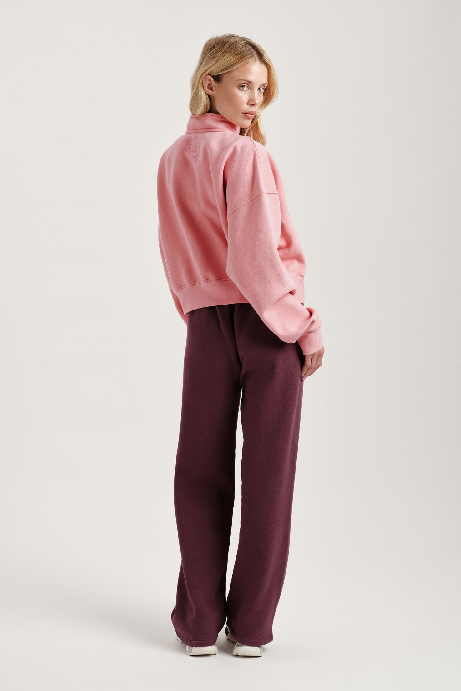 MIDWEIGHT SWEATS STAPLE SET FUNNEL ZIP - ROSEBUD - Image 4