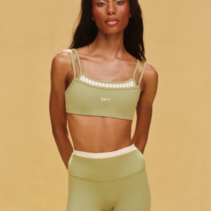 FORMCLOUD? CLOUD STRIPE TRAINING BRA - PI?A