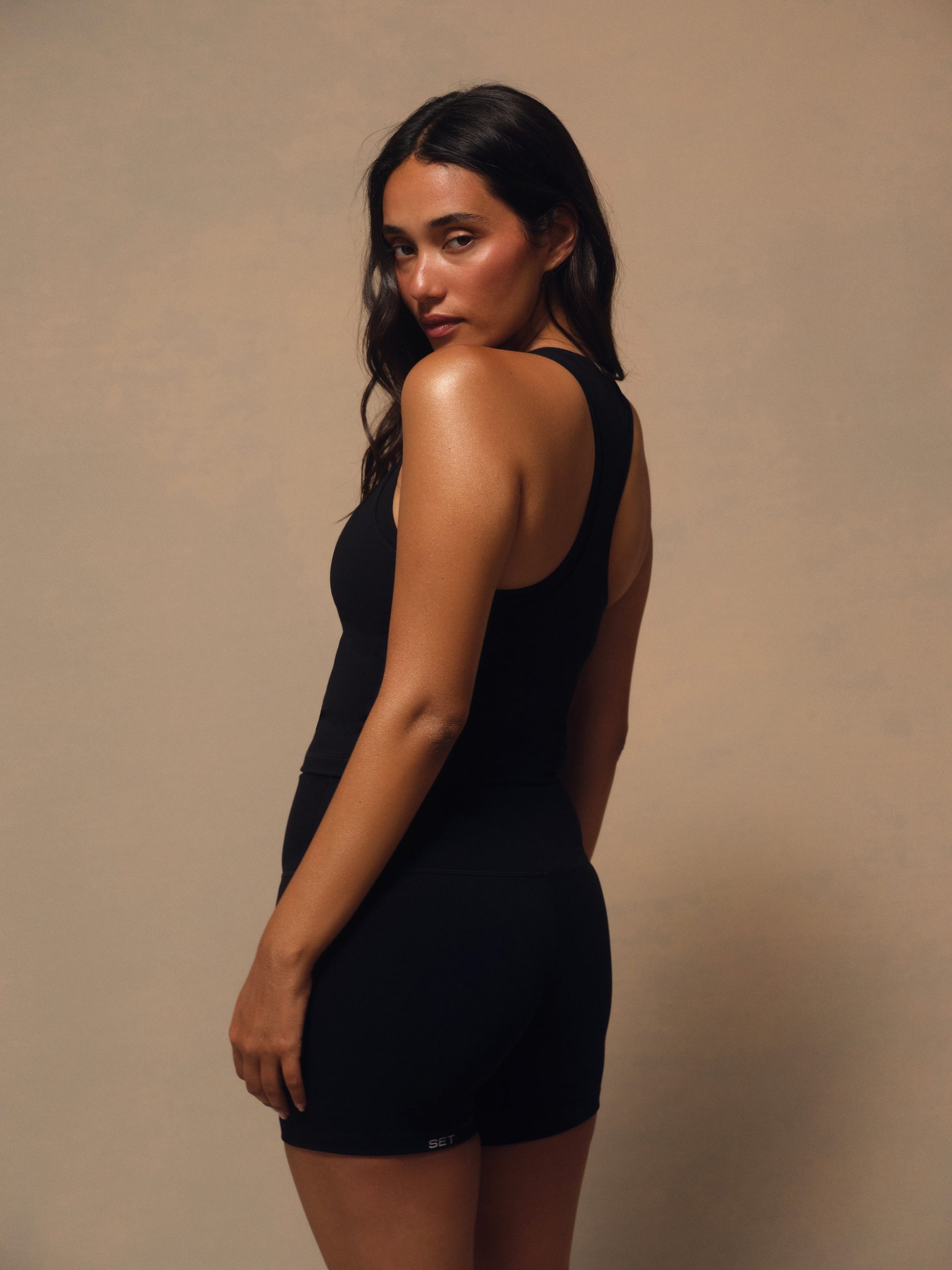 SPORTBODY? SPORTY GYM TANK - ONYX - Image 3