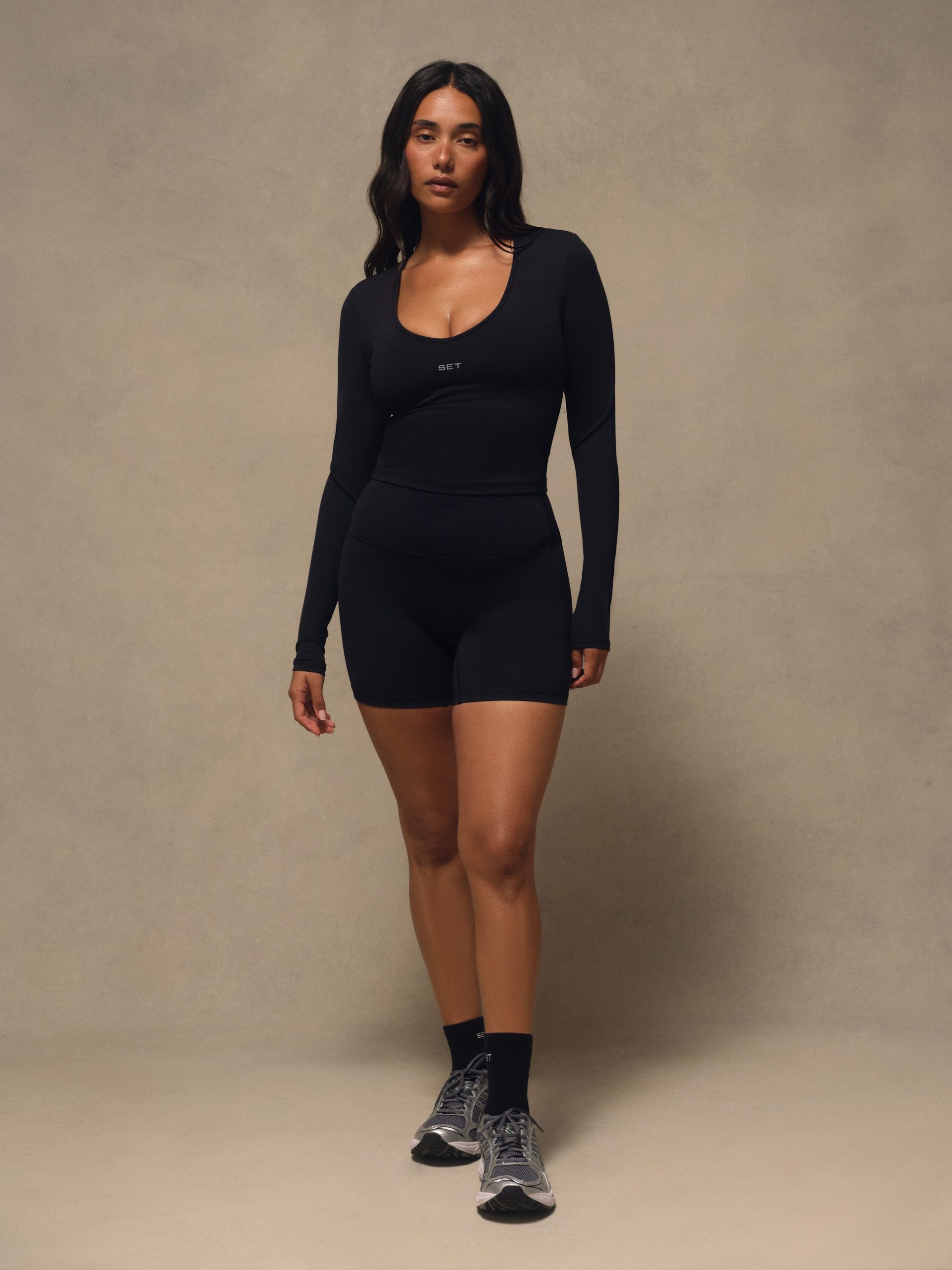 LUXFORM? LUX V LONG SLEEVE - ONYX - Image 4