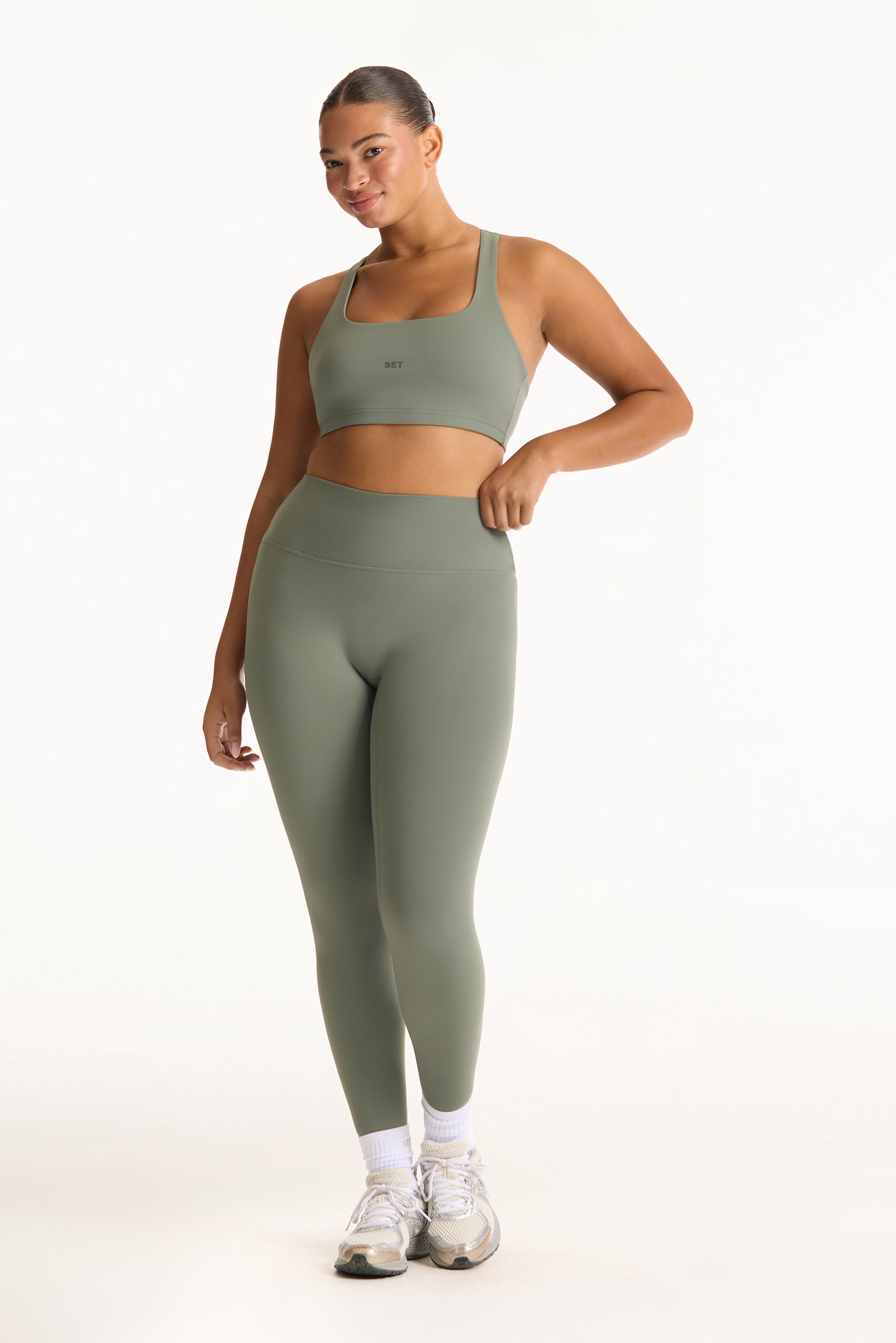 SPORTBODY? SPORTY HIGH-RISE LEGGINGS - KELP - Image 3